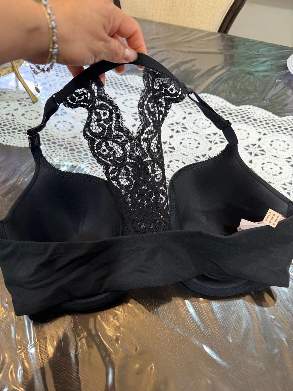 Victoria's Secret Black Lace Racerback Bra New Sz 38DD